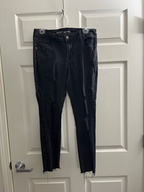 Old Navy Black Distressed Skinny Jeans - Rockstar